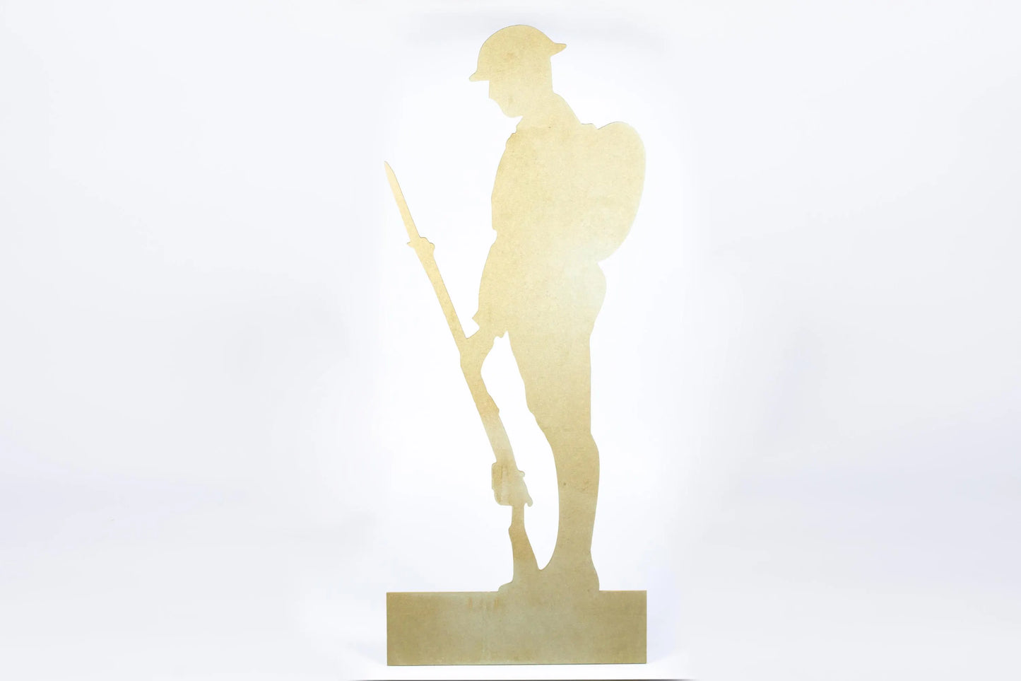 Lest we Forget soldier / fallen soldier / wood soldier / memorial memory war.